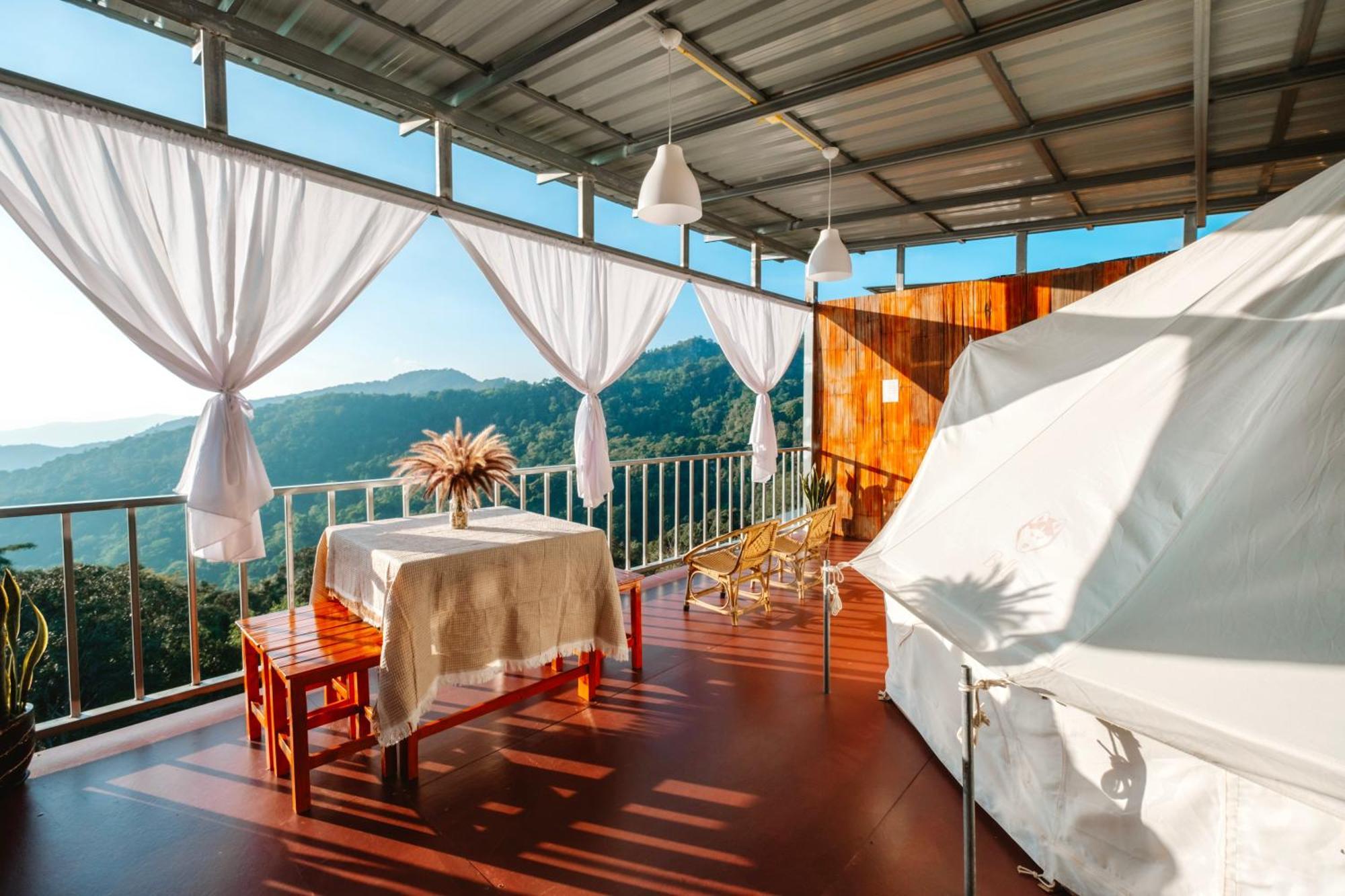 Happy Camp Phuchifa แฮปปี้แคมป์ ภูชี้ฟ้า Hotell Ban Huai Han Eksteriør bilde