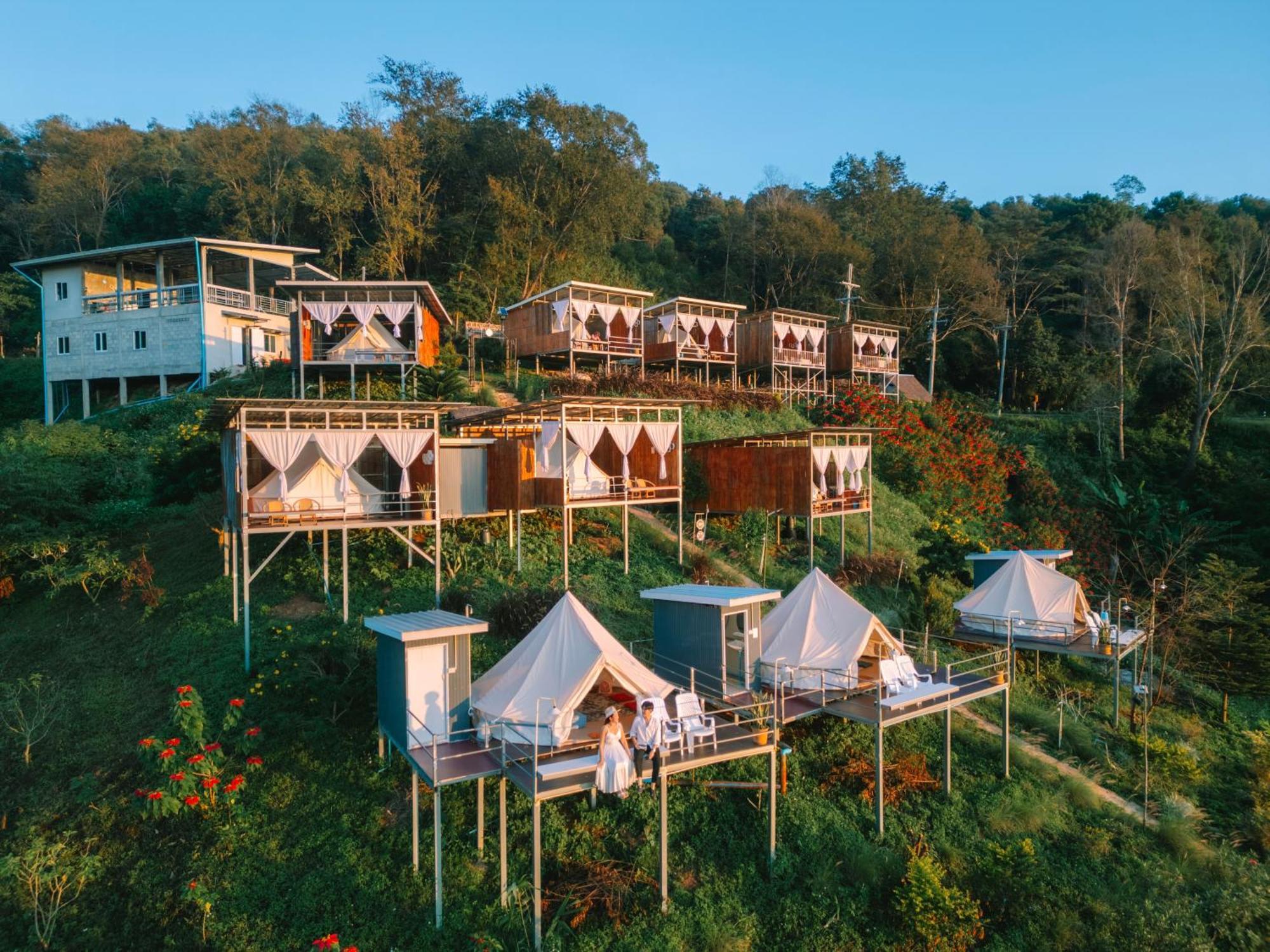 Happy Camp Phuchifa แฮปปี้แคมป์ ภูชี้ฟ้า Hotell Ban Huai Han Eksteriør bilde